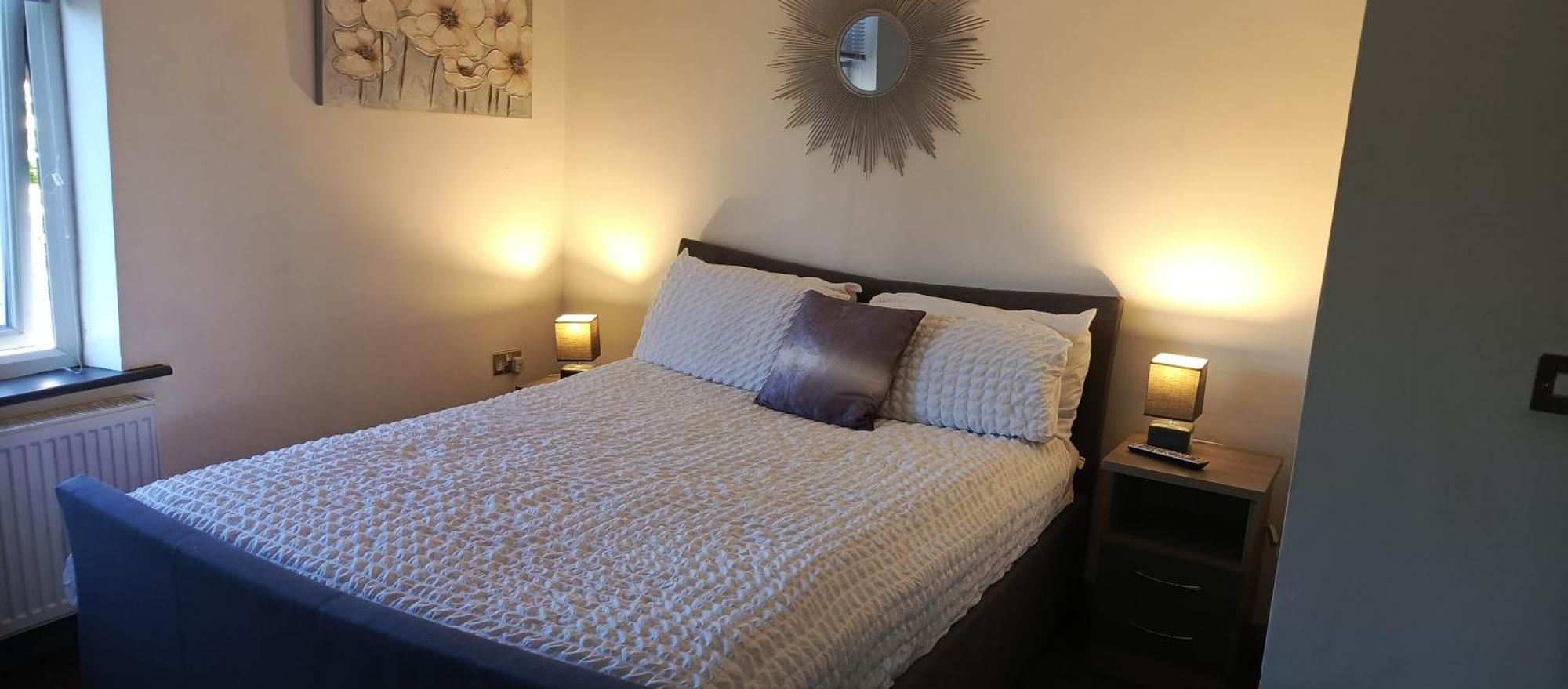 The New Accommodation Free Complementary Breakfast Tibshelf Екстериор снимка